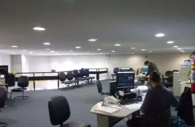 Ponto comercial com 4 salas para alugar na avenida são luís, 68, república, são paulo por r$ 34.009