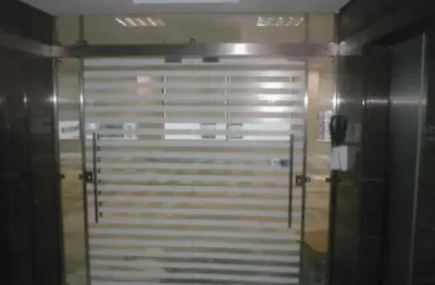 Sala comercial com 1 sala para alugar na rua general amílcar salgado dos santos, 415, paraíso, são paulo por r$ 40.027