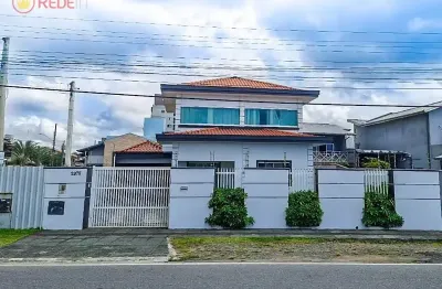 Casa com 3 quartos à venda na Avenida Prefeito Cirino Adolfo Cabral, Centro, Navegantes