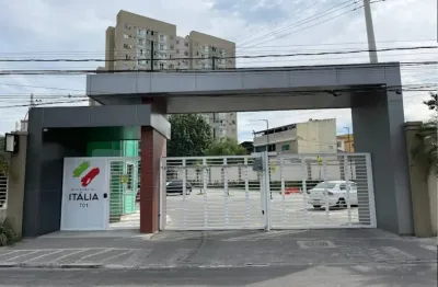 Aluga-se apartamento de dois quartos em nova iguaçu  com vaga