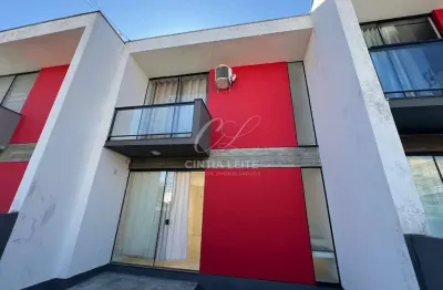 &#127969; sobrado no centro de balneário piçarras – apenas 800m da praia &#127754;