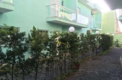 Sobrado com 2 dormitórios à venda, 71 m² por r$ 265.000,00 - jardim das palmeiras - itanhaém/sp