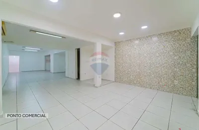 Casa à venda com ponto comercial, 300m² de área de construída, em mandacaru, joão pessoa-pb.