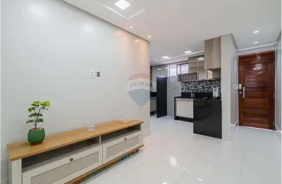 Apartamento semi-mobiliado para venda, 02 dormitórios, sendo 01 suíte na Torre, João Pessoa-PB