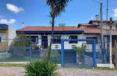 Casa com 3 quartos à venda na rua butuí, 185, cristal, porto alegre por r$ 950.000