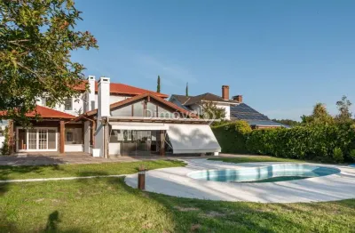 Casa em condomínio fechado com 3 quartos à venda na avenida juca batista, 8000, belém novo, porto alegre por r$ 2.980.000