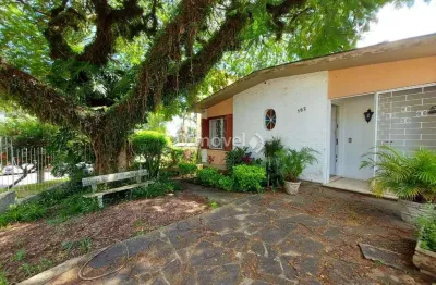 Casa com 5 quartos à venda na avenida clemenciano barnasque, 702, teresópolis, porto alegre por r$ 695.000