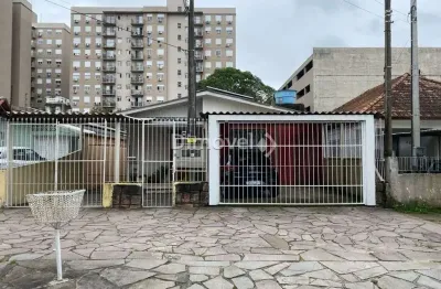 Casa com 2 quartos à venda na rua teotônia, 273, tristeza, porto alegre por r$ 522.000