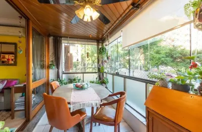 Apartamento com 2 quartos à venda na rua doutor barcelos, 1130, tristeza, porto alegre por r$ 630.000