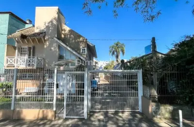 Casa em condomínio fechado com 3 quartos à venda na avenida pinheiro borda, 625, cristal, porto alegre por r$ 380.000
