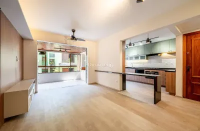 Apartamento com 2 quartos à venda na rua landel de moura, 776, tristeza, porto alegre por r$ 859.000
