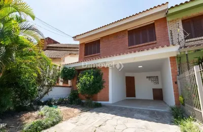 Casa com 3 quartos à venda na rua doutor pitrez, 131, ipanema, porto alegre por r$ 599.000