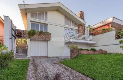 Casa com 3 quartos à venda na rua manauê, 76, vila assunção, porto alegre por r$ 1.140.000