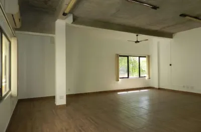 Ponto comercial à venda na avenida getúlio vargas, 1357, menino deus, porto alegre por r$ 427.500