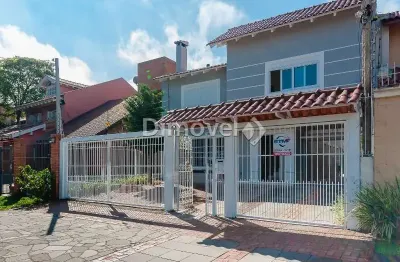 Casa com 4 quartos à venda na rua sargento nicolau dias de farias, 310, tristeza, porto alegre por r$ 1.590.000