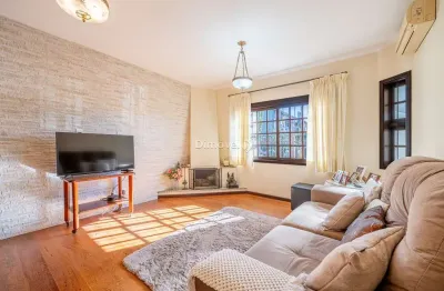 Casa com 3 quartos à venda na rua kyve t knijnik, 30, ipanema, porto alegre por r$ 617.500
