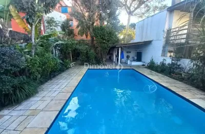 Casa com 3 quartos à venda na rua antônio tessera, 168, tristeza, porto alegre por r$ 1.150.000