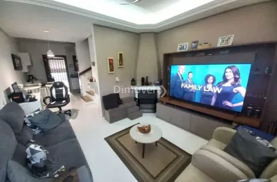 Casa com 2 quartos à venda na rua ilari arlindo basei, 201, guarujá, porto alegre por r$ 470.000