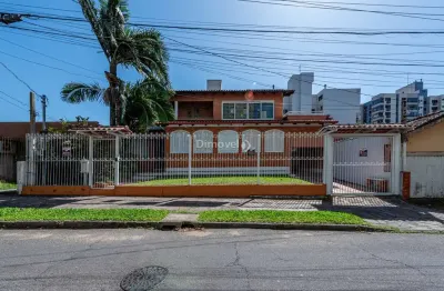 Casa com 5 quartos à venda na rua santa vitória, 45, tristeza, porto alegre por r$ 3.200.000