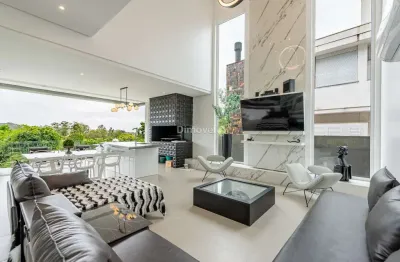 Casa em condomínio fechado com 3 quartos à venda na estrada das três meninas, 1400, vila nova, porto alegre por r$ 2.495.000