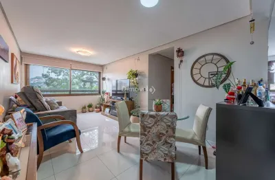 Apartamento com 3 quartos à venda na travessa escobar, 193, camaquã, porto alegre por r$ 635.000