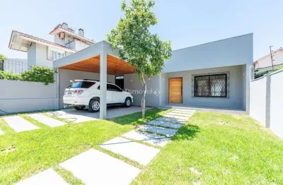 Casa com 3 quartos à venda na Rua Doutor Pereira Neto, 837, Tristeza, Porto Alegre por R$ 900.000