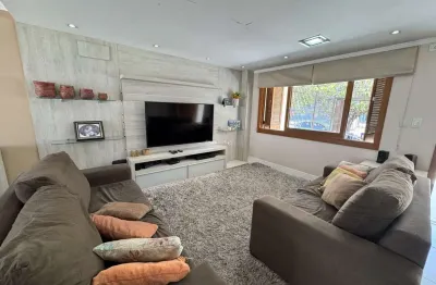 Casa em condomínio fechado com 3 quartos à venda na rua angico, 72, hípica, porto alegre por r$ 649.000