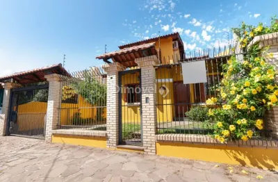 Casa com 3 quartos à venda na rua folha da tarde, 101, cristal, porto alegre por r$ 1.490.000