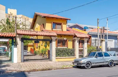 Casa com 3 quartos à venda na rua folha da tarde, 101, tristeza, porto alegre por r$ 1.415.500