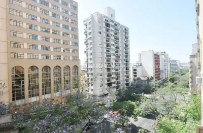 Apartamento com 3 quartos à venda na avenida borges de medeiros, 855, centro histórico, porto alegre por r$ 300.000