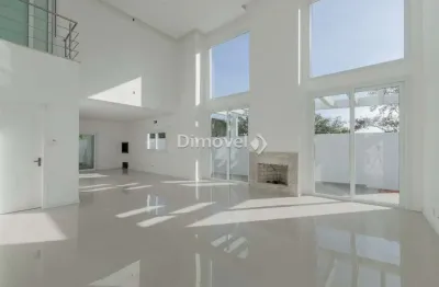 Casa com 3 quartos à venda na rua professor emílio meyer, 205, vila conceição, porto alegre por r$ 2.234.000