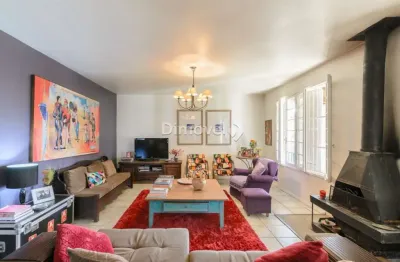 Casa com 3 quartos à venda na rua padre joão batista reus, 1477, tristeza, porto alegre por r$ 1.240.000