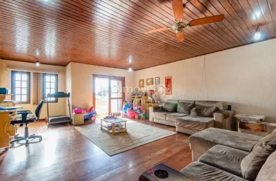 Casa com 4 quartos à venda na rua adroaldo novo correa, 126, cavalhada, porto alegre por r$ 750.000