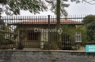 Casa com 5 quartos à venda na rua gávea, 480, ipanema, porto alegre por r$ 1.300.000