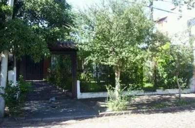 Casa com 4 quartos à venda na avenida copacabana, 1021, tristeza, porto alegre por r$ 2.400.000