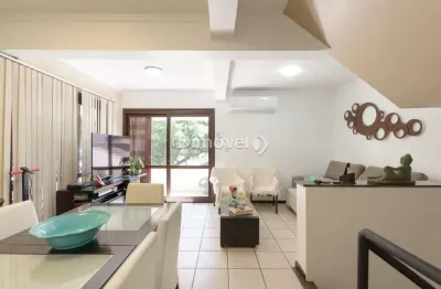 Casa em condomínio fechado com 3 quartos à venda na travessa nossa senhora de lourdes, 520, tristeza, porto alegre por r$ 750.000