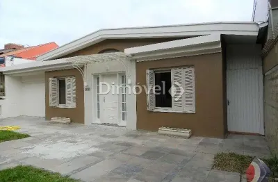 Casa com 3 quartos à venda na rua caeté, 1028, vila assunção, porto alegre por r$ 1.480.000