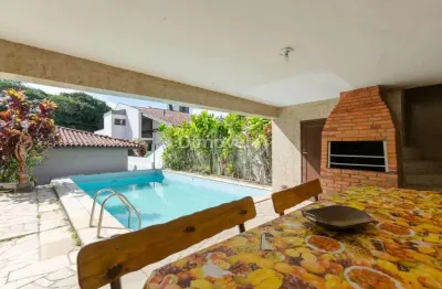 Casa com 3 quartos à venda na rua jigoro kano, 45, jardim isabel, porto alegre por r$ 712.500