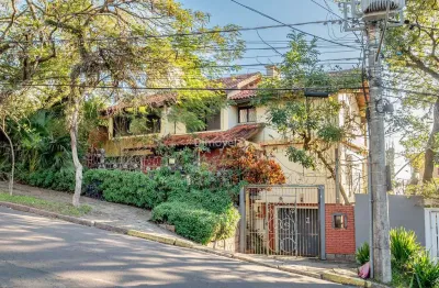 Casa com 6 quartos à venda na avenida taquary, 175, cristal, porto alegre por r$ 2.490.000