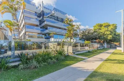 Apartamento com 3 quartos para alugar na Rua Doutor Possidônio Cunha, 165, Vila Assunção, Porto Alegre por R$ 19.000