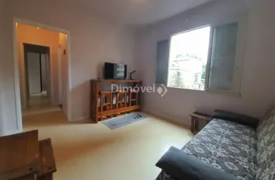 Apartamento com 2 quartos para alugar na rua jerônimo coelho, 59, centro histórico, porto alegre por r$ 1.300