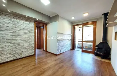 Apartamento com 2 quartos para alugar na rua upamaroti, 861, cristal, porto alegre por r$ 1.650