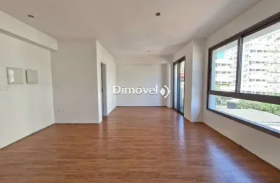Apartamento com 1 quarto para alugar na rua doutor armando barbedo, 505, tristeza, porto alegre por r$ 2.500