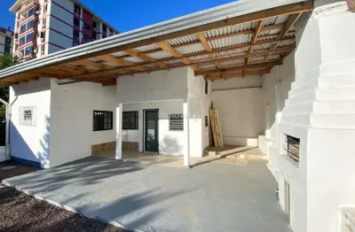 Ponto comercial para alugar na rua josé gomes, 560, tristeza, porto alegre por r$ 2.800