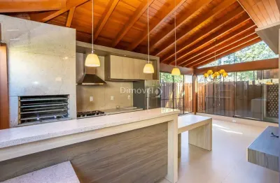 Casa em condomínio fechado com 3 quartos para alugar na travessa pedra redonda, 450, jardim isabel, porto alegre por r$ 6.500