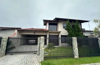 Sobrado no jardim iririú com 3 quartos para venda, 260 m²