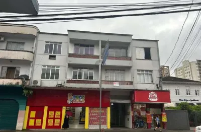 Apartamento no centro com 3 quartos para venda, 141 m²