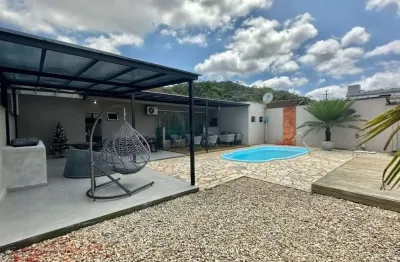 Casa no costa e silva com 3 quartos para venda, 160 m²