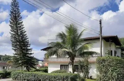 Casa com 3 quartos à venda na Rua Fides Huhn, 53, Glória, Joinville