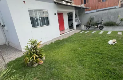 Casa com 2 quartos à venda na Rua 137, Centro, Ilhota